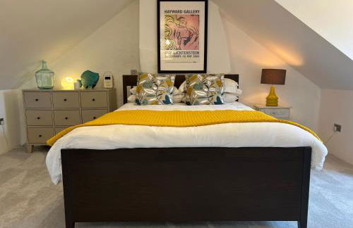 The End House at The Old Farmhouse - Photo 13