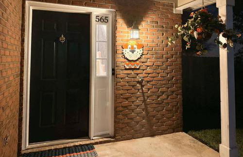 Aubie's Abode-walkable to downtown Auburn & campus - Foto 80