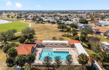 Villages Villa - Prime Location - Fenced Yard - Foto 3