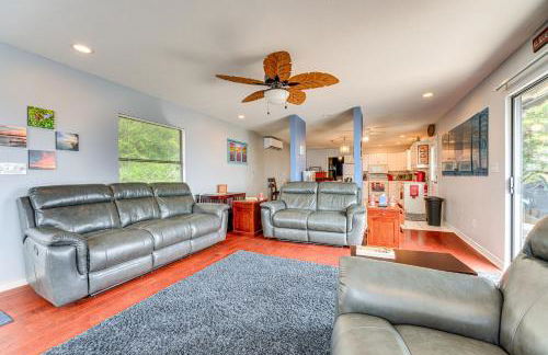 Waterfront Lake Buchanan Cottage with Kayaks! - Foto 1