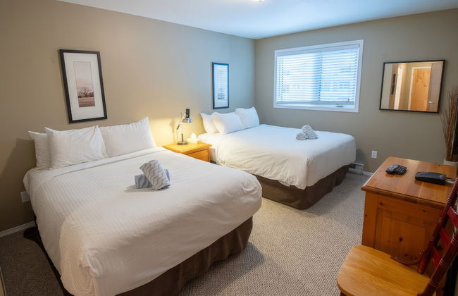 Timberline Lodges by Fernie Lodging Co - Photo 16