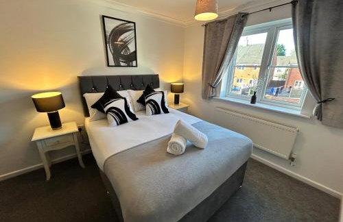 Dovefield House - Modern 3 Bed Home from Home - Alton Towers, Uttoxeter Races - Foto 31