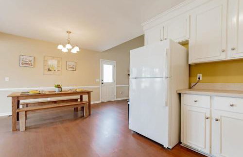 Breeze on Inn- Mins to Ft Jackson - Foto 38