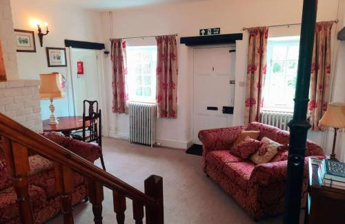 4 Bedroom Cottage in Wickwar, The Old Stables Guest House - Foto 2