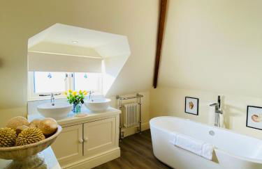 Little Campden House - Photo 12