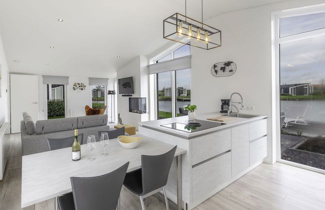 Chalet in Zeeland With Sauna by the Water - Foto 4