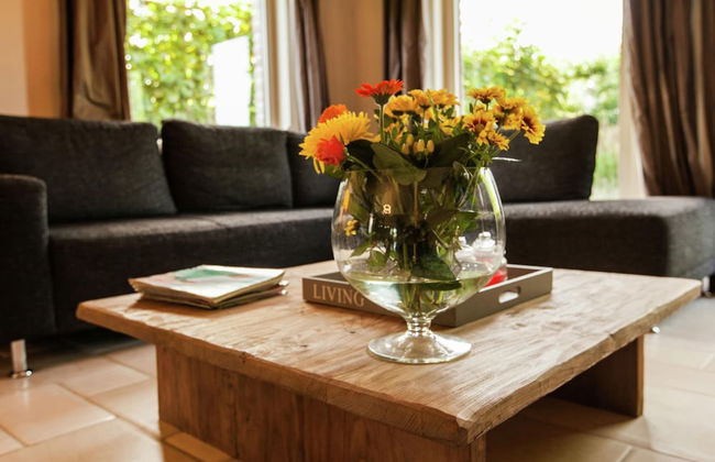 Classy Holiday Home in Aartrijke With Private Swimming Pool - Foto 16