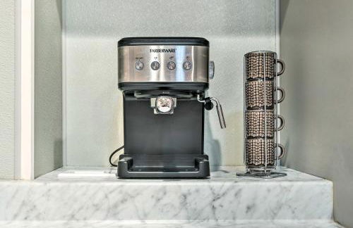 Romantic Pasadena Home with Covered Porch! - Foto 12