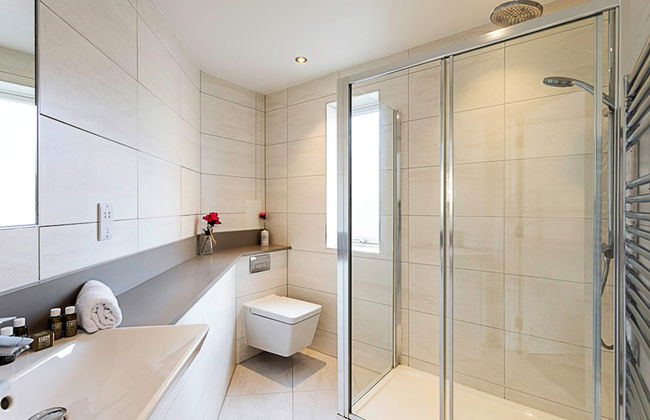 Quiet and Spacious Four Bedroom House - Foto 25