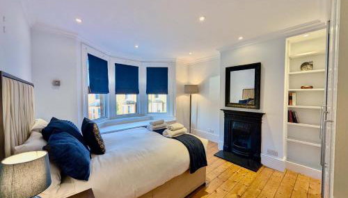 Stunning 4 Bedroom House in Old Windsor Perfect for Families & Groups - Foto 2