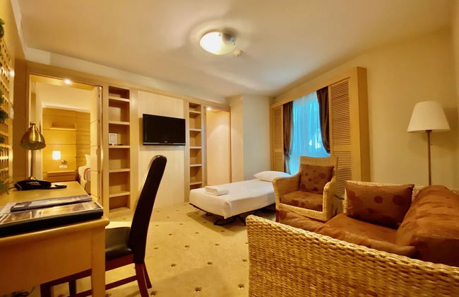 Synergy B - Photo 10