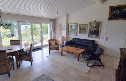 Ruhiges Ferienhaus in sonniger Lage - Foto 1