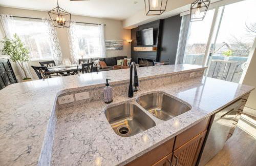 King Bed Newly Updated Condo! - Foto 39