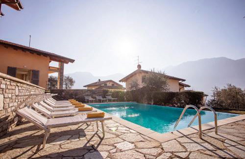 Ossuccio Grande C home with pool sleeps 12 by Italian Apartments - Foto 40