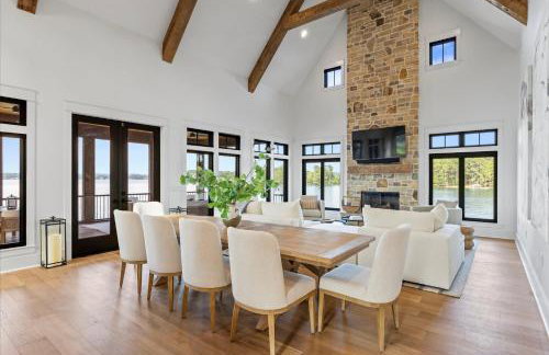 Luxe Lake Martin Home Pool Hot Tub Boat Dock - Foto 13