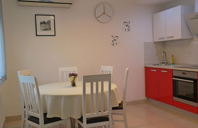 Spacious House Apartment With Terrace, Near the Beach - Foto 12