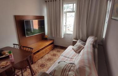 Apartamento a 150 metros da Praia dos Anjos - Foto 1