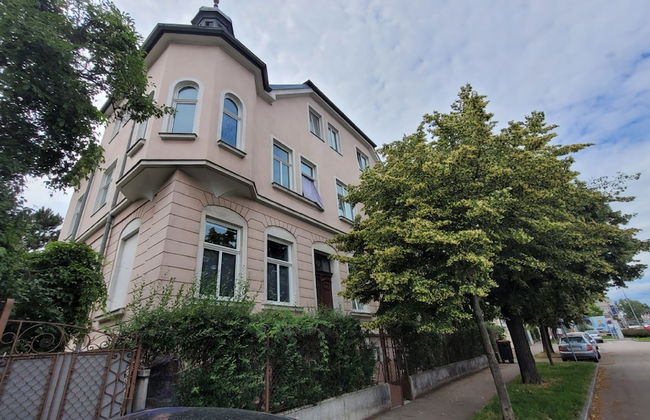 Allinone Apartments - Photo 1