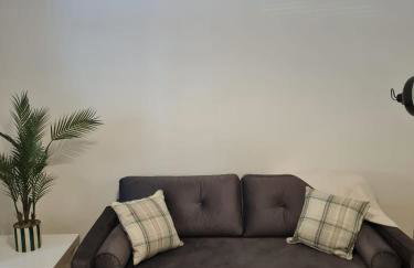 Ground Floor Maisonette Near St James St Overground Station - Foto 23