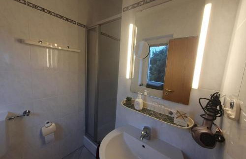 ABM Apartment 16 - Photo 24