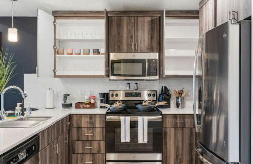 Cozy 1BR w Parking, Near Temple Sq & Delta Ctr - Foto 19