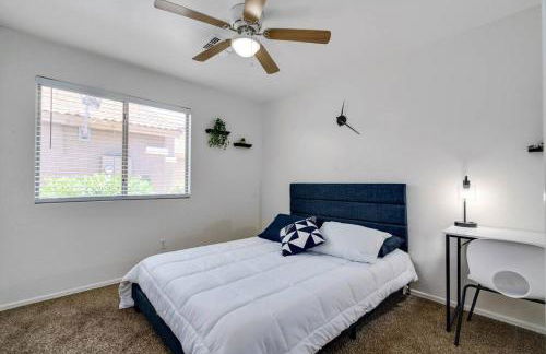 Great location near shopping & entertainment - Foto 12