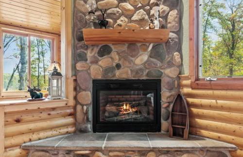 Winter Hideaway Lakeside Cabin Snowmobile - Foto 10