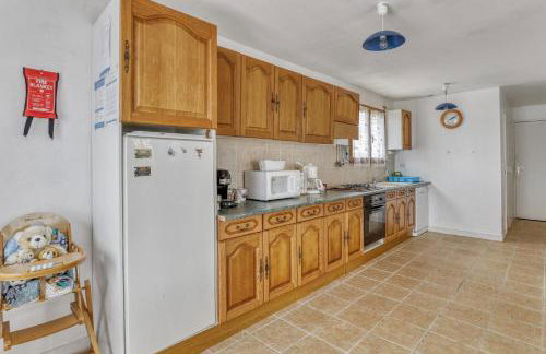 Charmante Maison en Campagne près de Nevez avec Jardin Clôturé - Foto 3