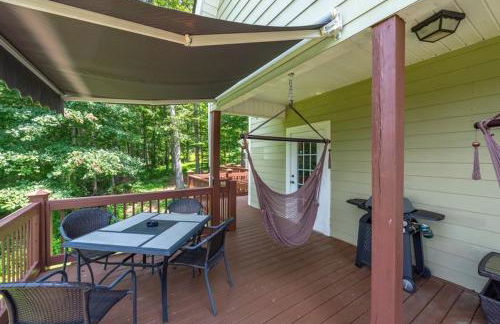 Funtastic Retreat! PS5, View, Goats, Hot Tub, Karaoke - Foto 46