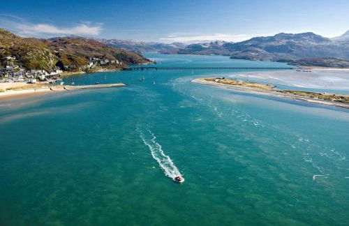 3 Bed in Llanelltyd 90805 - Foto 41