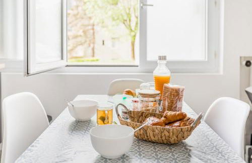 Le Steel-Appart Cosy-Parking-WIFI-NETFLIX - Foto 12