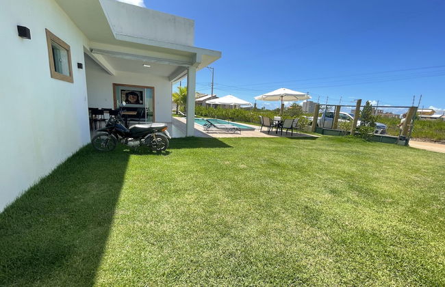 Casa COMPLETA com Piscina 1 Min da Praia - Foto 23