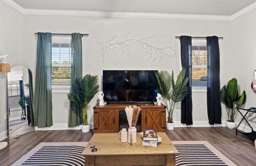 13 mins to Downtown & Stadium - Game Room - Game Day - Foto 18