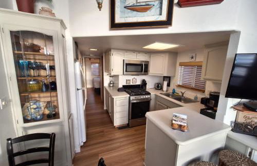 Ocean Front Cabin 11 w Jacuzzi & Superb Views - Foto 10