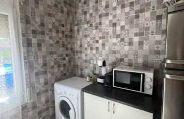 Apartamento loft, jardín y piscina privada - Foto 13