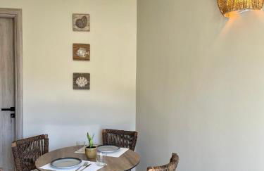 Helen Hotel - Photo 10