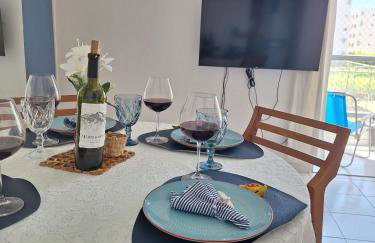 Ajuflat- Seu lar perto da Praia e da Orla de Atalaia com Ar condicionado e piscina - Foto 49