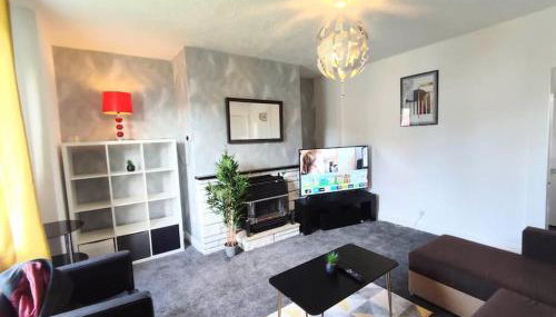 Sigma Crown - Free Street Parking - Foto 1