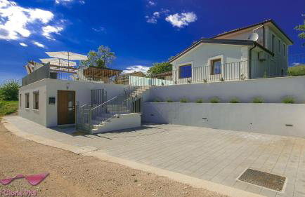 Modern villa Gloria Vita with pool in Novigrad - Foto 13