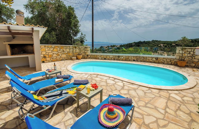 Loggos Seaview Cottage with Pool by Konnect - Photo 11