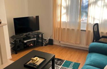 Comfortable 2-Bed Flat in Heart of Tyne Wear - Pass the Keys - Foto 29
