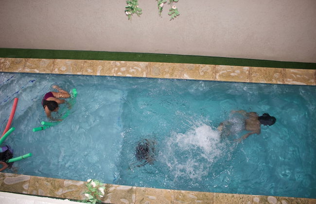 Remarkable 1-bed Apartment in Noord - Foto 15