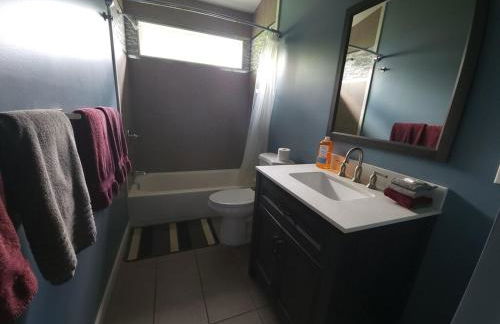 Beautifully Updated Lakefront Escape-Pets welcome! - Foto 58