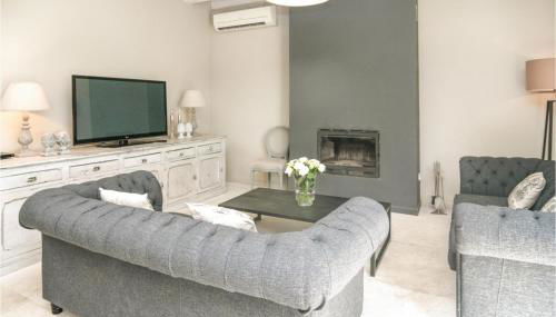 Nice Home In St Gilles - Photo 3