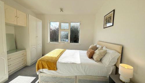 Cozy 3 bedroom house in Bromley - Foto 1