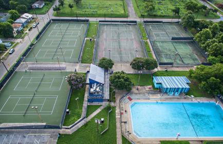 The Eastsider near Frost Bank Center Alamodome Convention Center and more - Foto 32