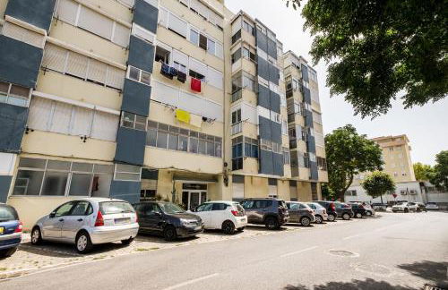 GuestReady - Enchanting Retreat in Paço de Arcos - Foto 26