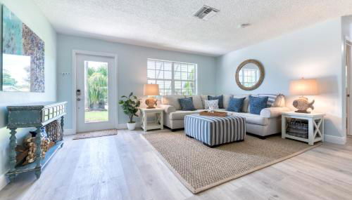 Enchanting Juno Beach Home! Sleeps 8! - Foto 4