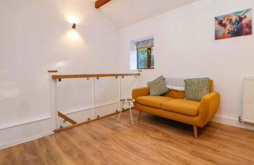 The Apple Store - Photo 5