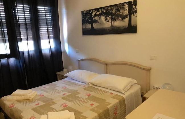 Home Sweet Home - Photo 3